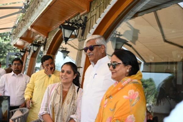 Tourism Minister Shekhawat Visits Pahalgam Attack Site, Hails People’s Strength And Resolve