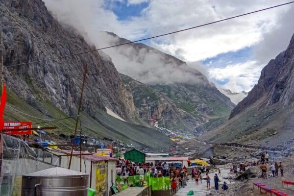 Amarnath Yatra Suspended Along Both Routes From Tomorrow : Div Com Kashmir