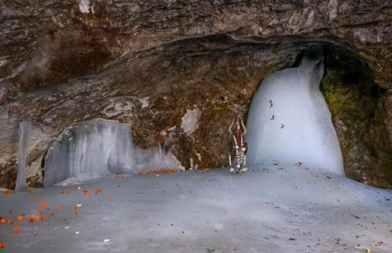 IGP Kashmir Chairs Coordination Meeting with CAPFs for Shri Amarnath Ji Yatra, Reviews Annual Darbar Move Preparedness