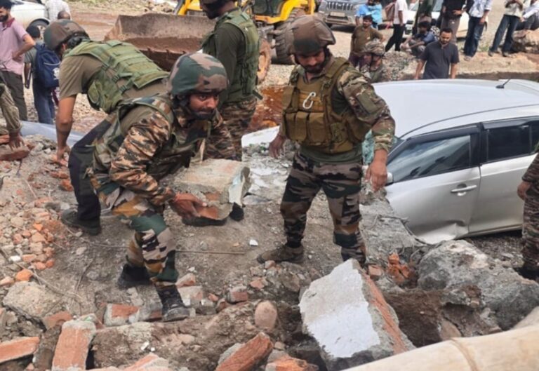 INDIAN ARMY RESPONDS SWIFTLY TO EMERGENCIES ACROSS POONCH, RESTORES CONNECTIVITY AND PROVIDES MEDICAL AID