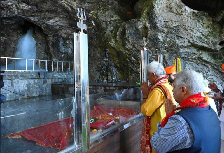 अब लद्दाख से भी तय होगी अमरनाथ यात्रा, 6 KM का बनेगा तीसरा रास्ता; सिर्फ एक दिन में हो सकेंगे दर्शन